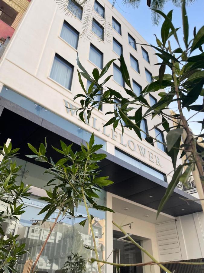 The Wallflower Hotel โกตา ภายนอก รูปภาพ